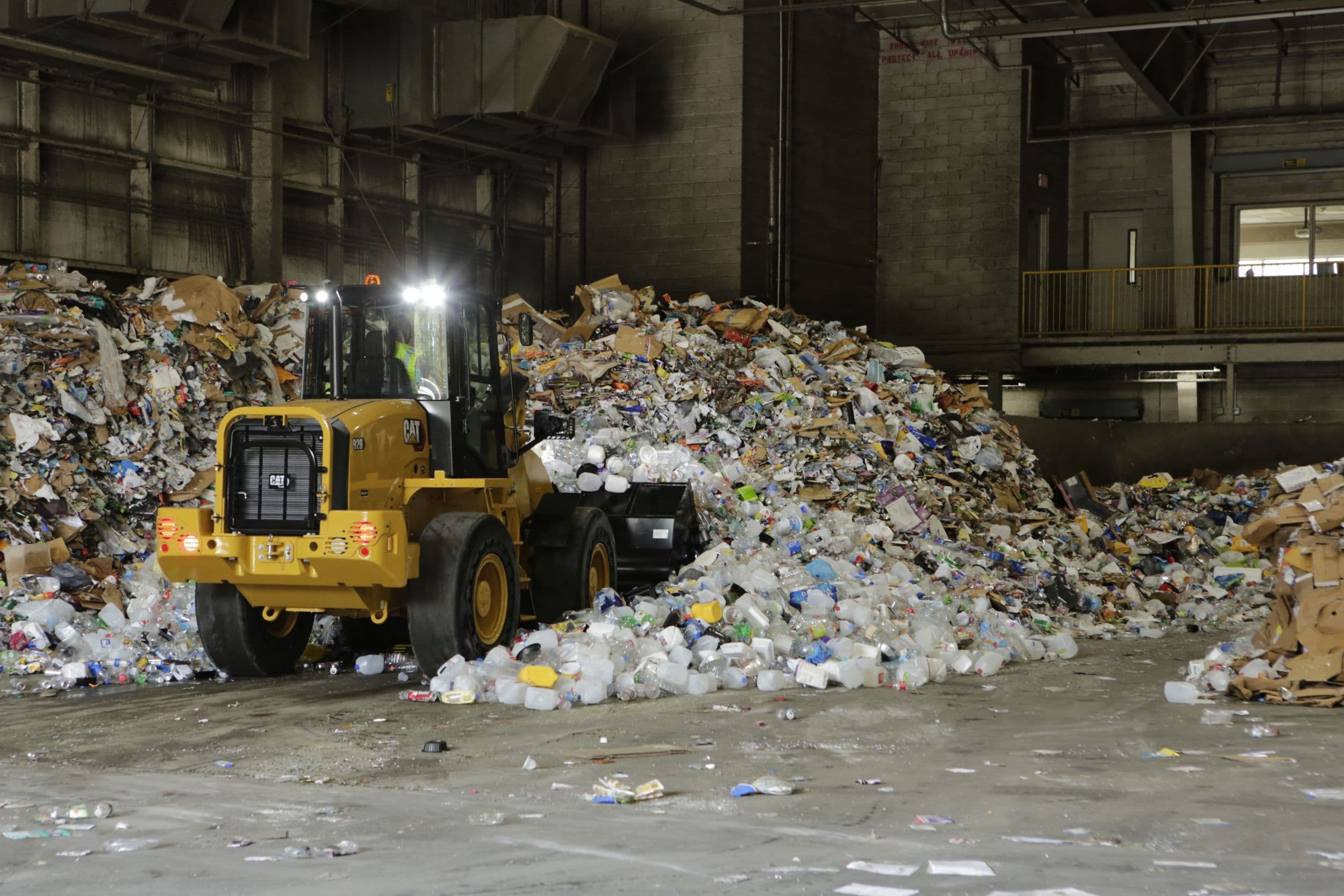 Cat® 920 Small Wheel Loader