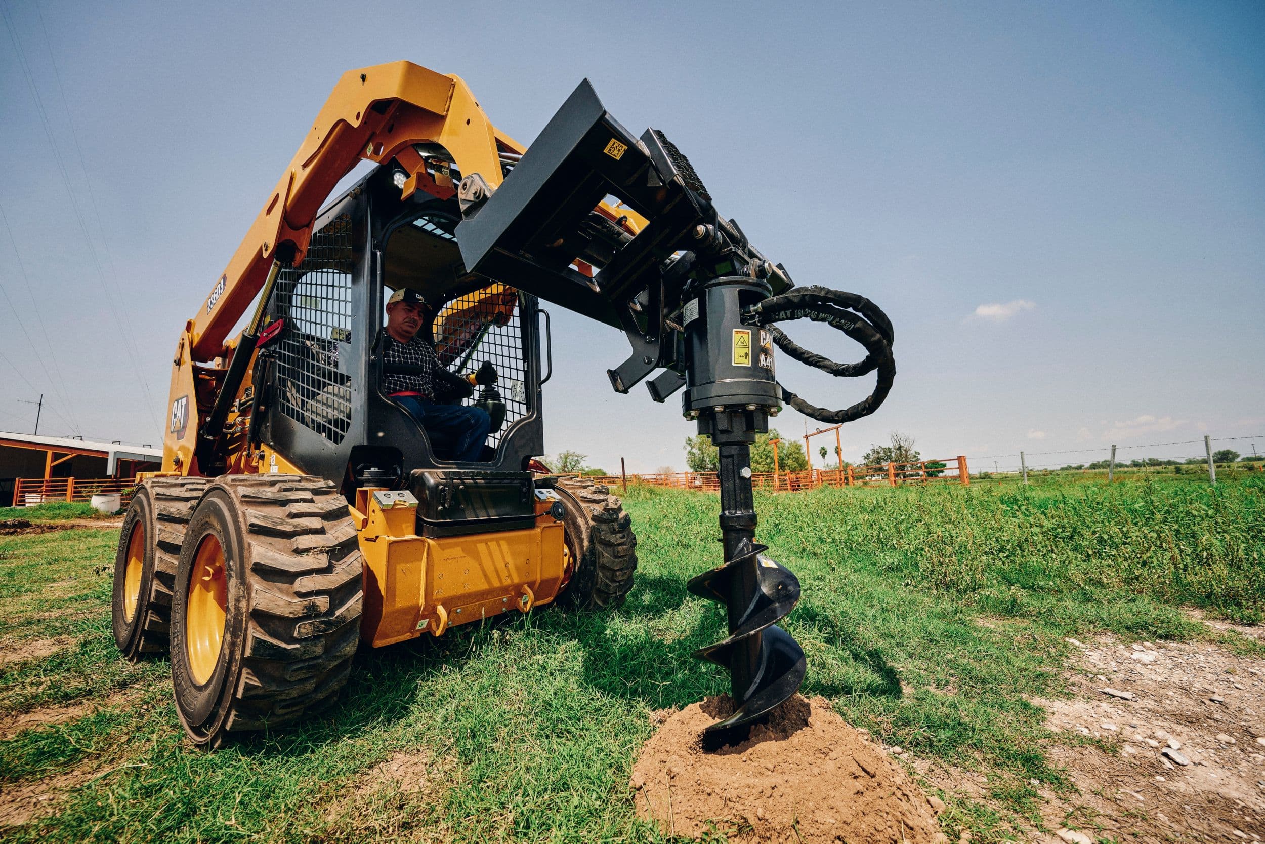 Cat® 236D3 Skid Steer Loader