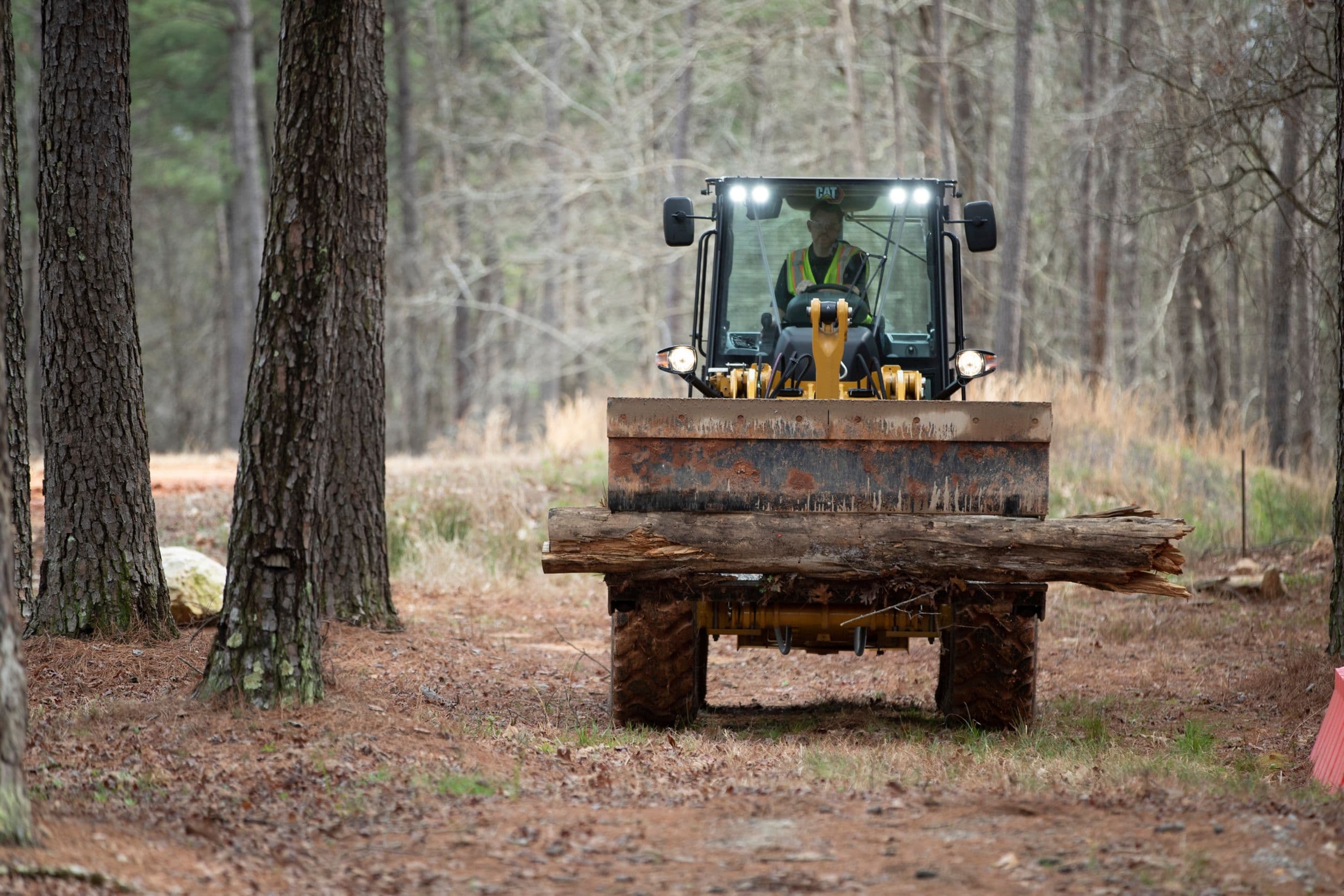 Cat® 914 Small Wheel Loader