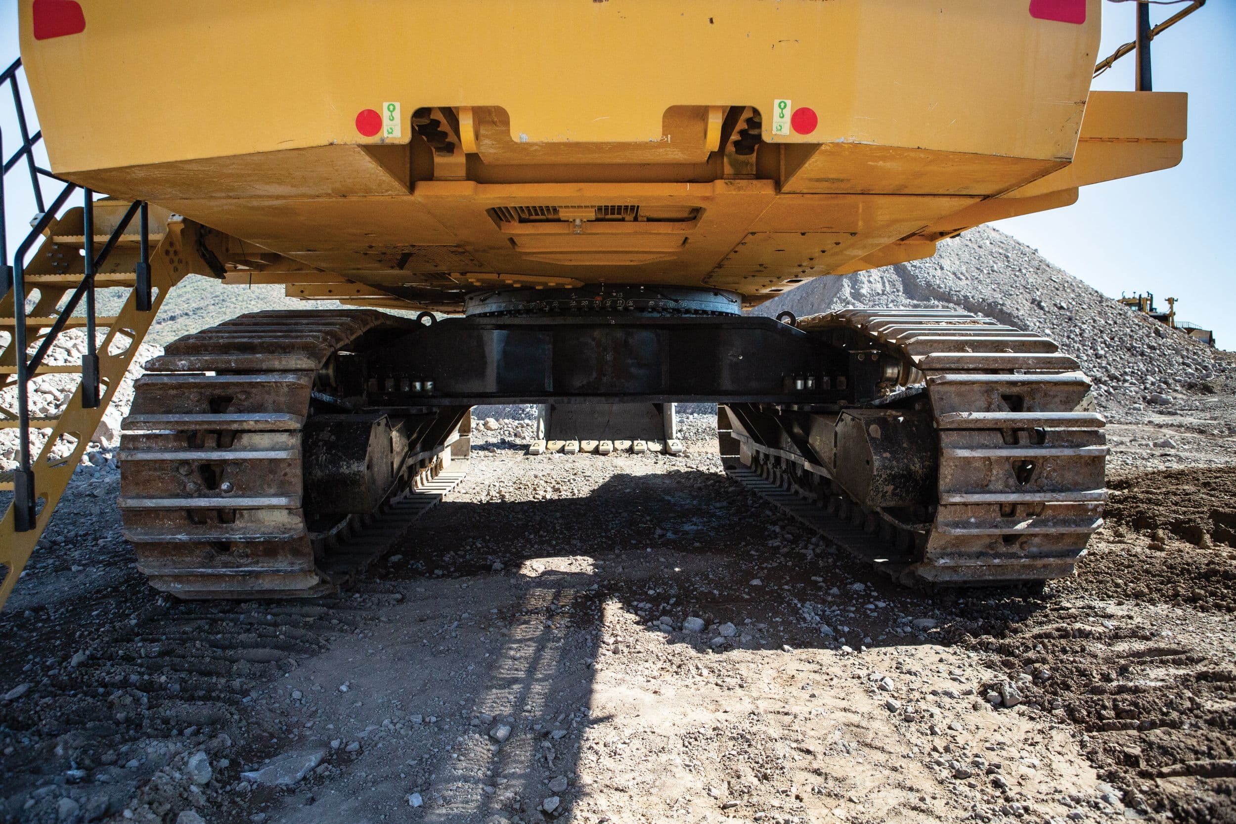6015 Hydraulic Mining Shovel